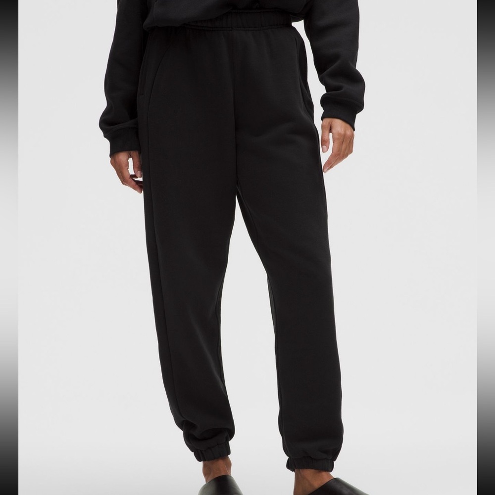 Lululemon Black Scuba Mid Rise Oversized Jogger